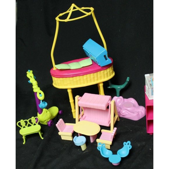 Lot of Mattel Doll Furniture Sofas Chairs X-Ray Oven Stove Outside Patio Furnitu - Picture 2 of 8